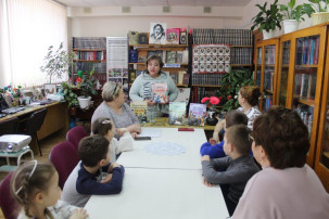 "Рябинка" в Чердаклинской центральной библиотеке "Рябинка" в Чердаклинской центральной библиотеке.