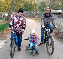 Фоточеллендж «Папа, мама, я – спортивная семья!» Фоточеллендж «Папа, мама, я – спортивная семья!».