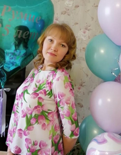 «Рябинка» поздравляет с Днём рождения! «Рябинка» поздравляет с Днём рождения!.