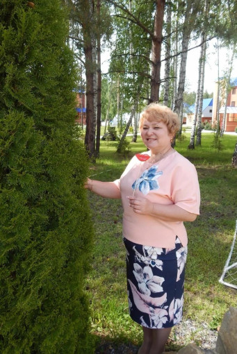 «Рябинка» поздравляет с Днём рождения! «Рябинка» поздравляет с Днём рождения!.